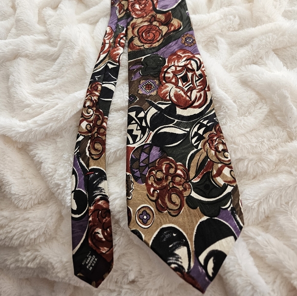 STUDIO R TIE π πΆπ - Picture 1 of 6